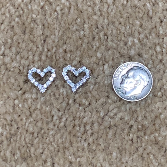 Diamond earrings - Picture 2 of 5